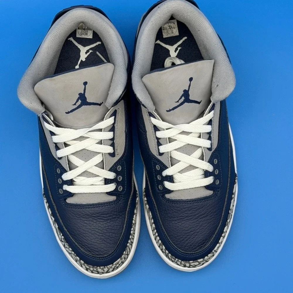 Jordan 3 Retro Midnight‎ Navy Georgetown CT8532-401 Size 10 11.5W VNDS!